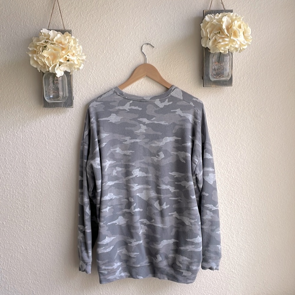 Athleta balance pullover sweatshirt - Picture 4 of 6